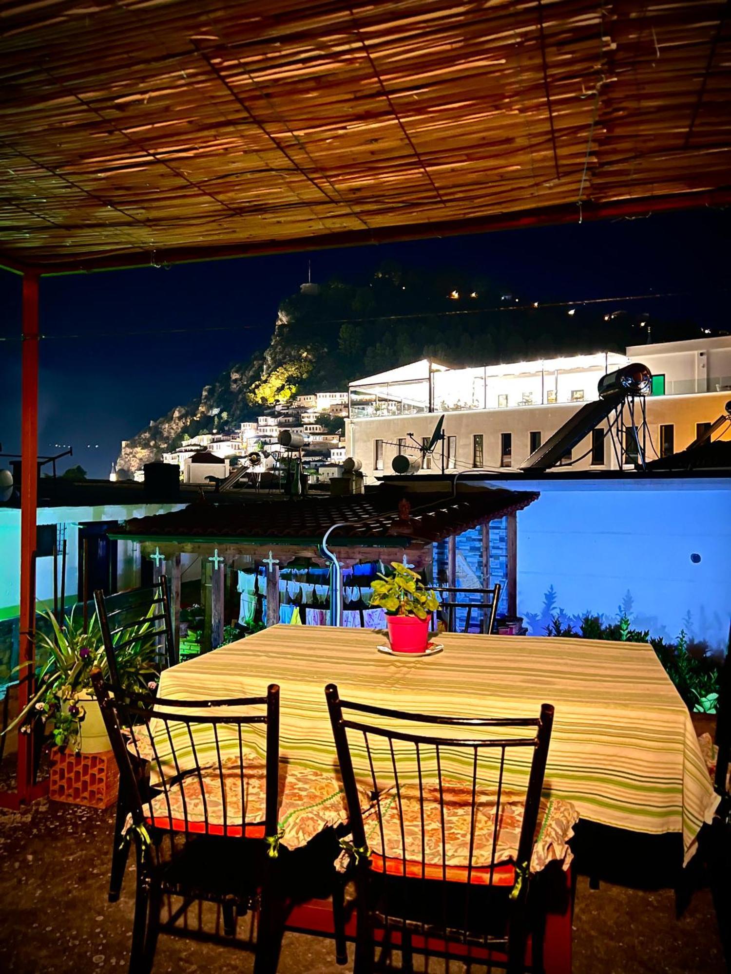 Jemin Apartment Berat Exterior foto
